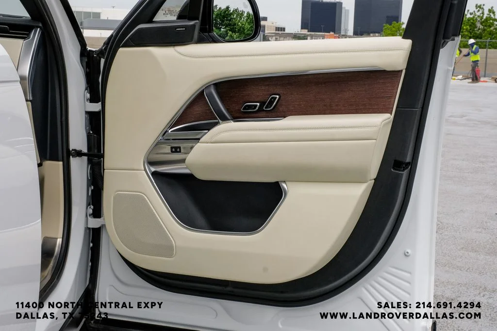 Certified Used 2023 Fuji White Land Rover SE image 50