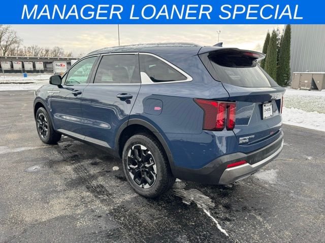 2025 Kia Sorento S - Photo 8