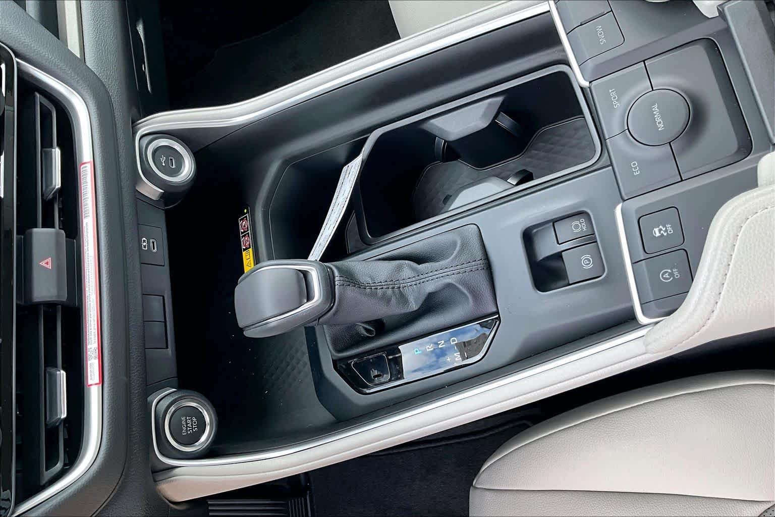 New 2026 Wind Chill Pearl Toyota XLE image 7