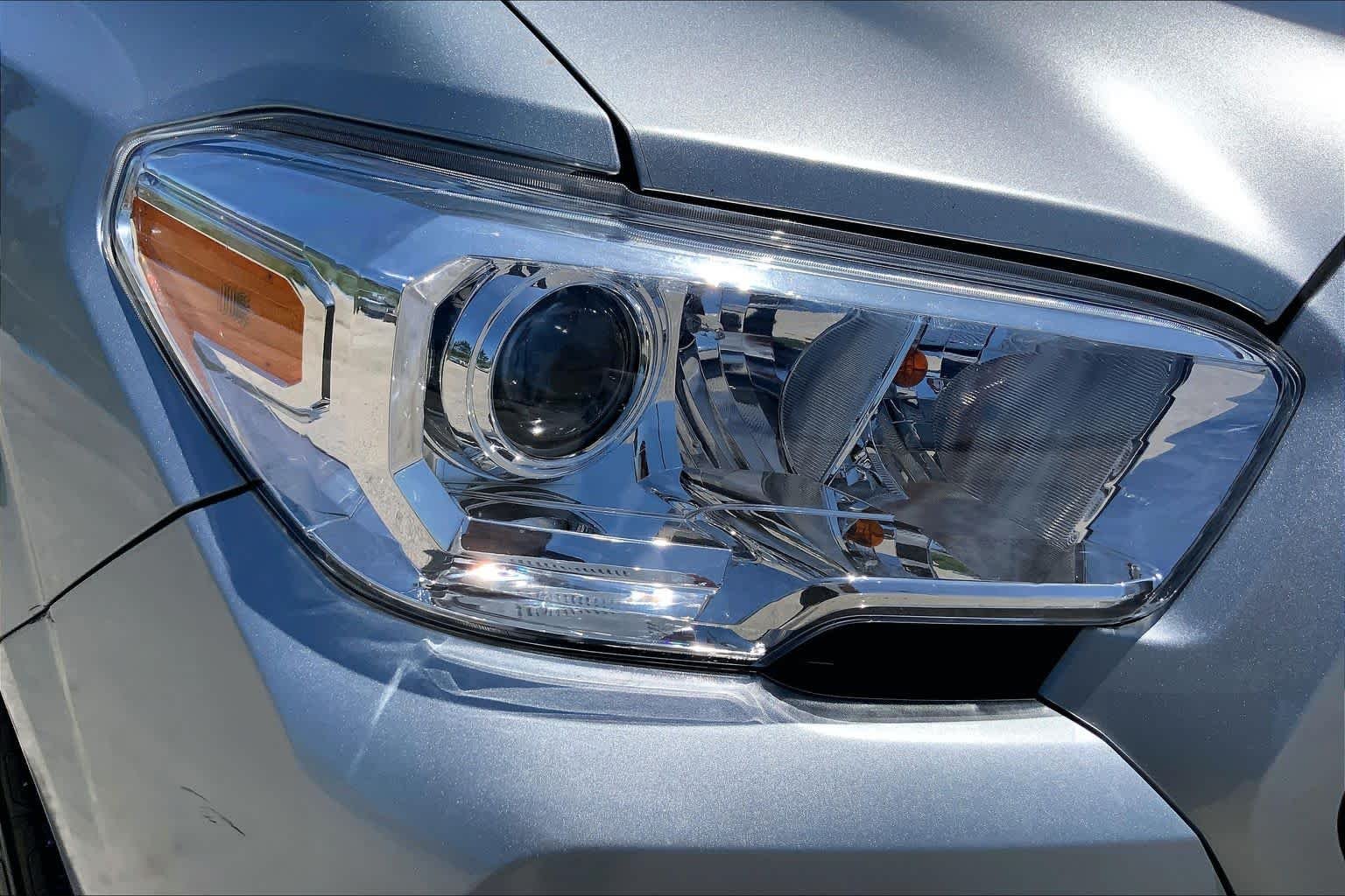 Used 2023 Celestial Silver Metallic Toyota SR image 27
