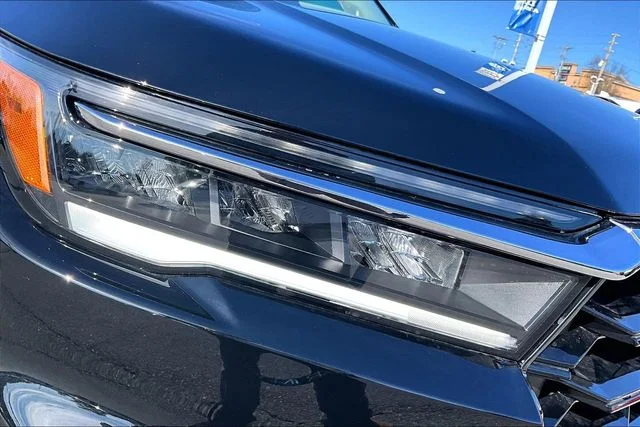 New 2025 Honda Pilot Touring+ 4D Sport Utility