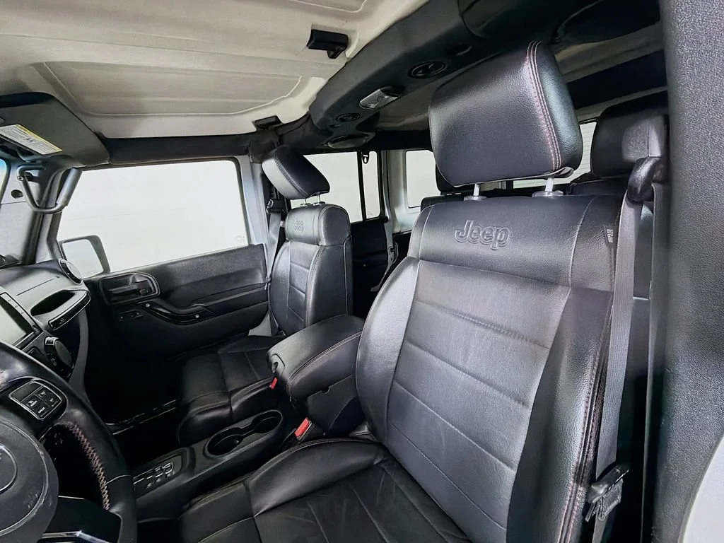 Used 2012 Silver Jeep Altitude image 11