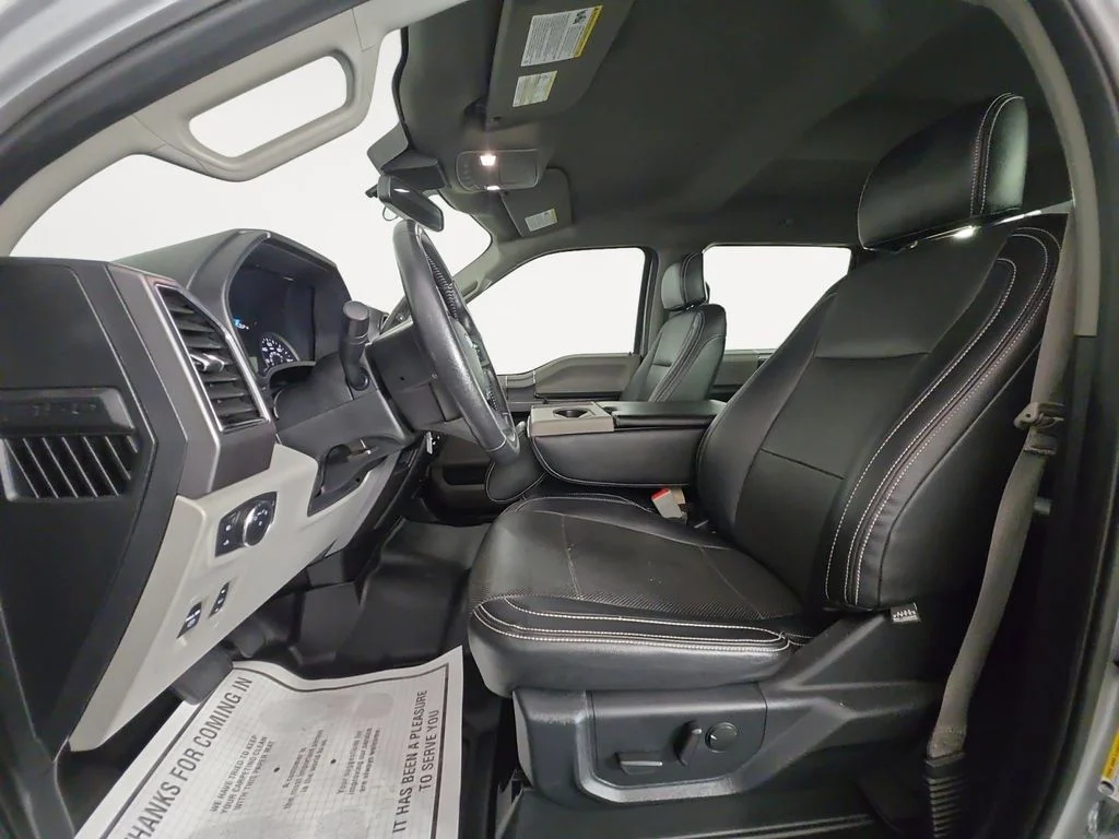 Used 2020 Silver Ford XLT image 9