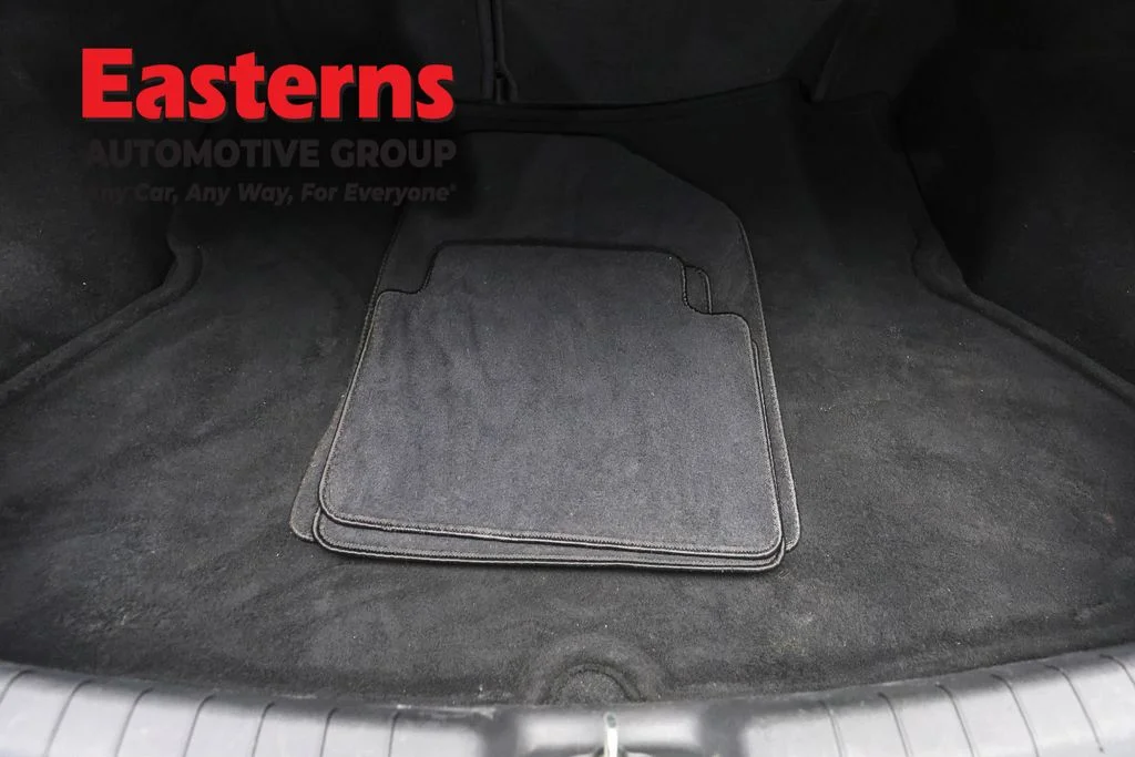 Used 2019 Gray Hyundai Value Edition image 9