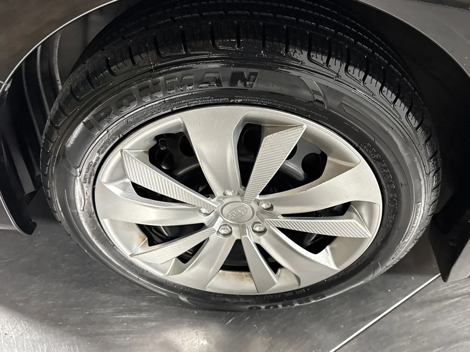 4S3GTAA63K1705063
