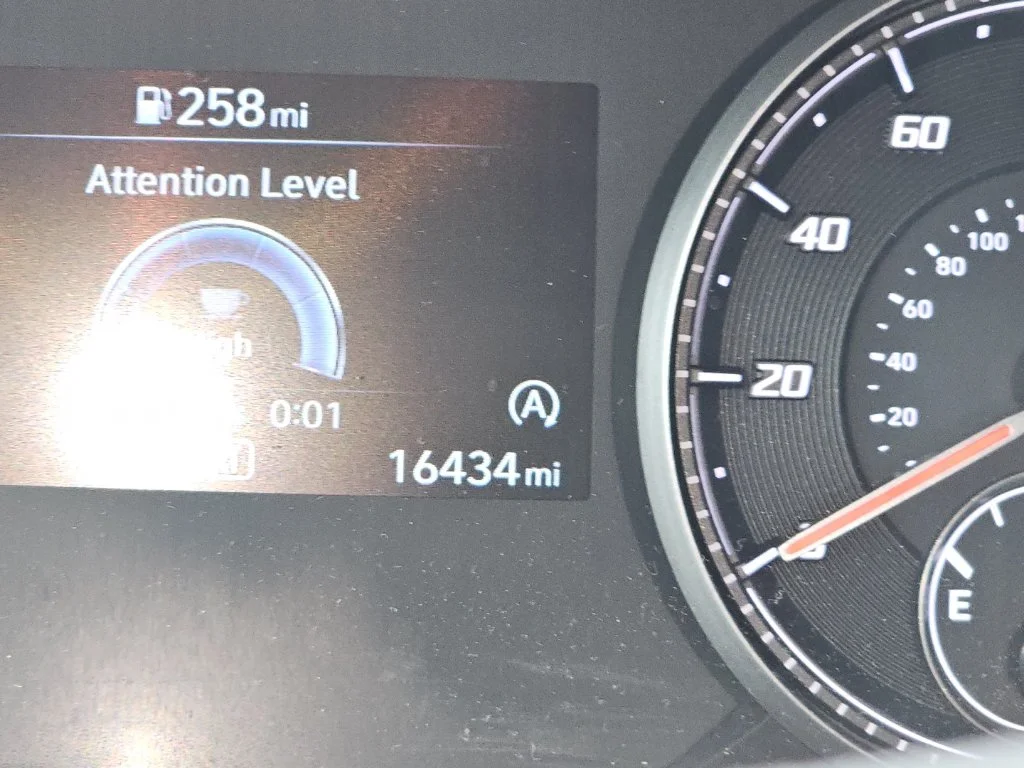 Used 2022 Gray Hyundai SEL image 18