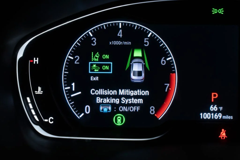 Used 2018  Honda LX image 19