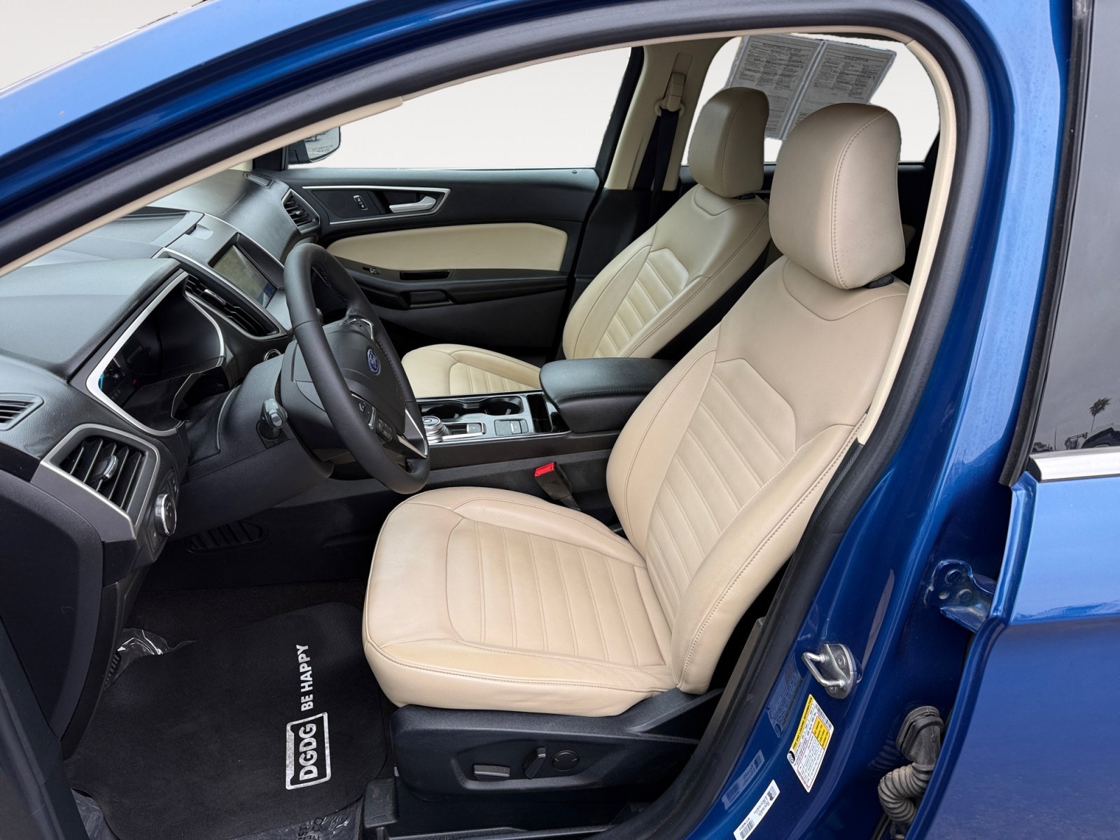 Certified Used 2020 Blue Metallic Ford SEL image 10