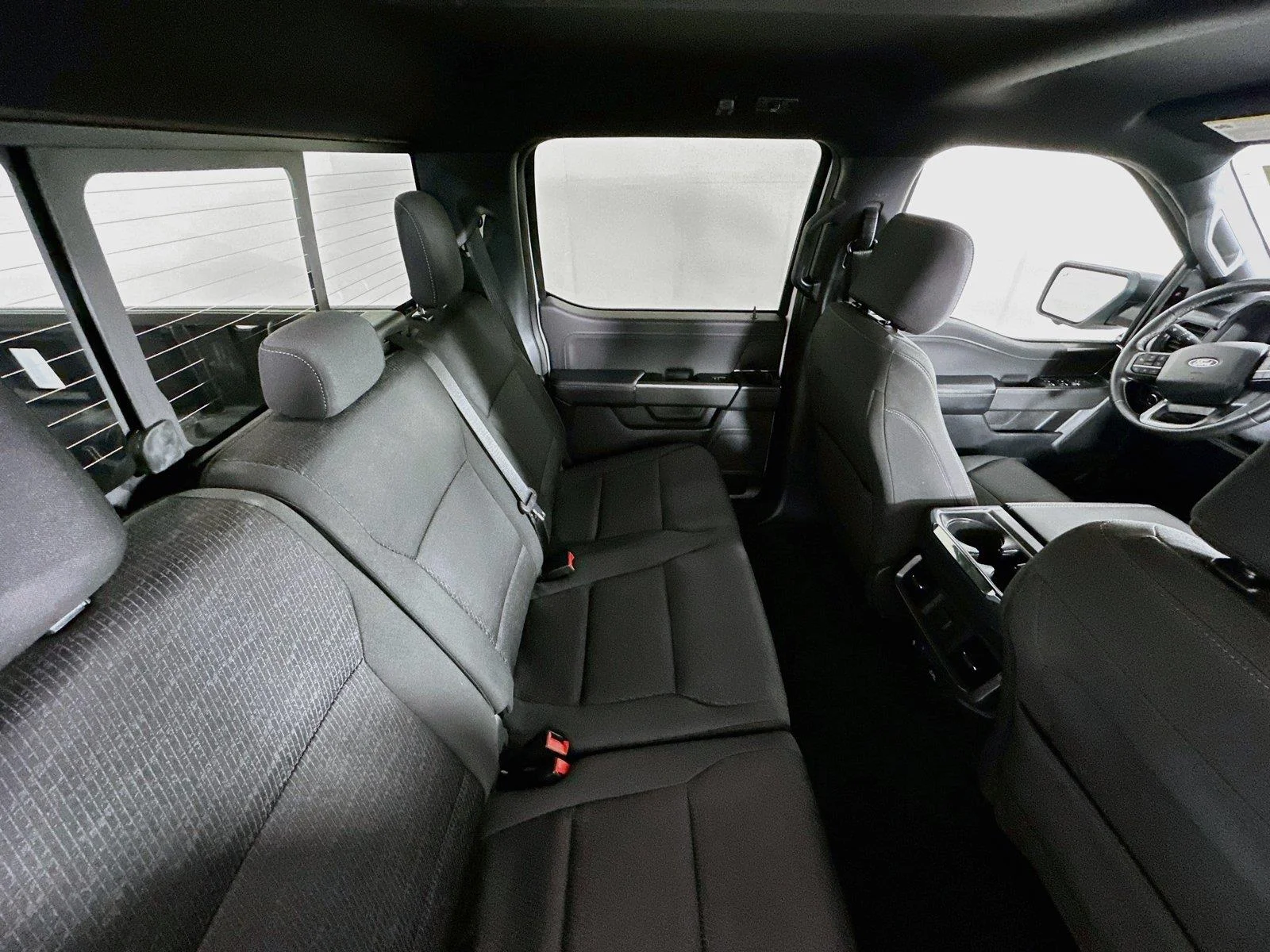 Used 2024 Oxford White Ford XLT image 27