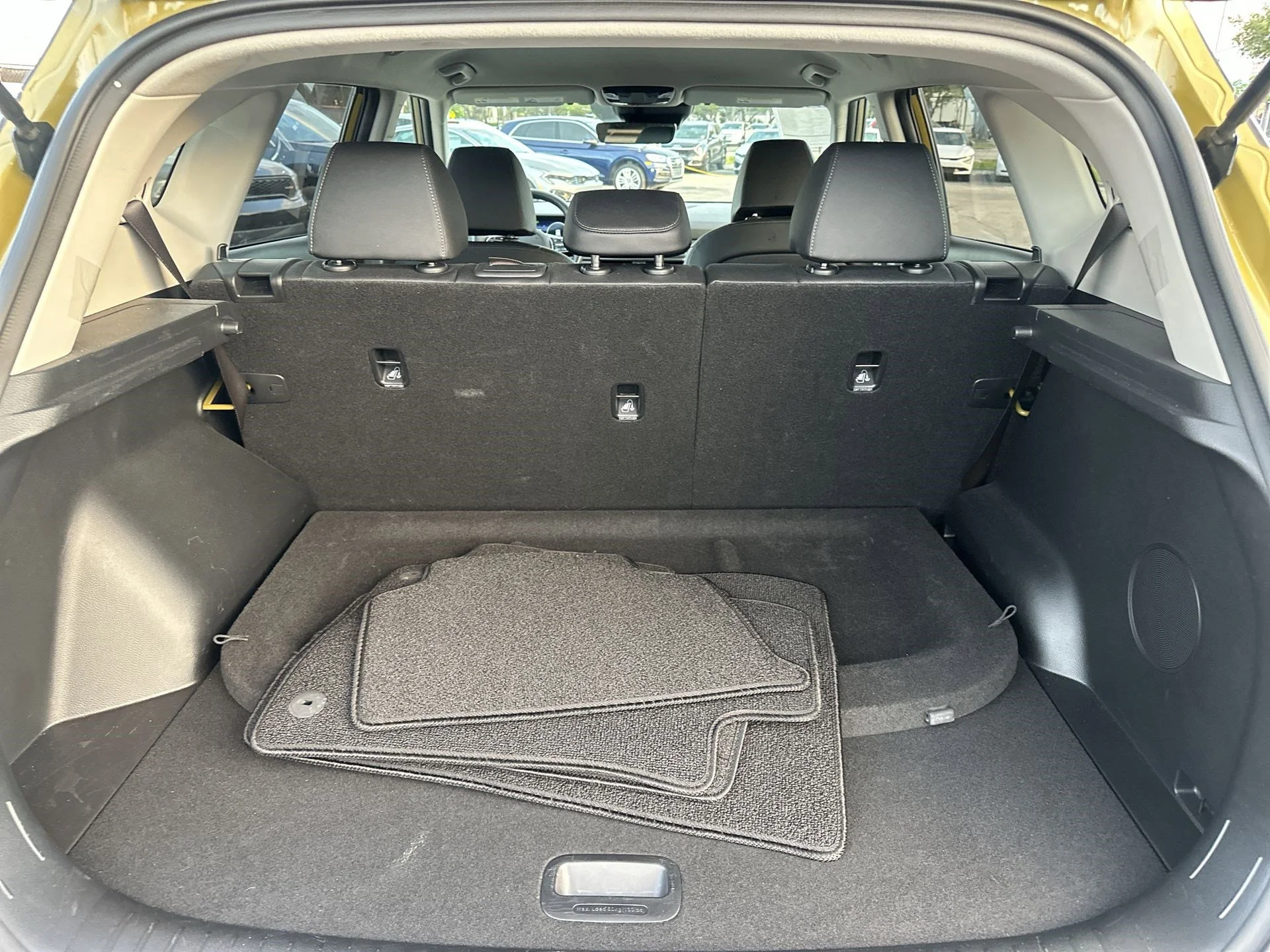 Certified Used 2024 Valais Green/Black Roof Kia SX image 19