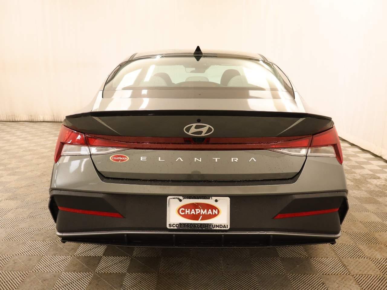New 2026 Amazon Gray Pearl Hyundai SEL Sport Plus image 5