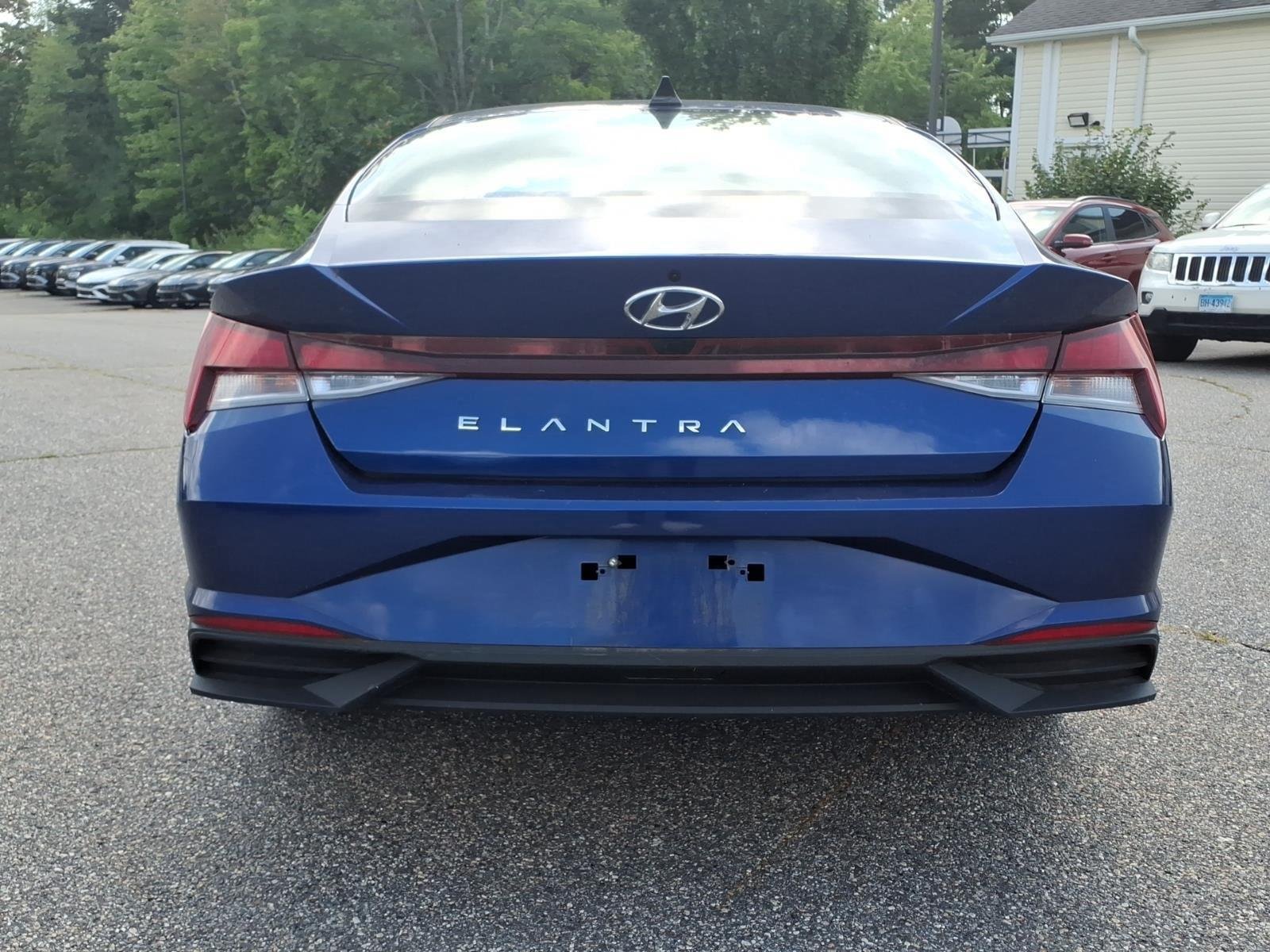 2021 Hyundai Elantra SEL - Photo 6