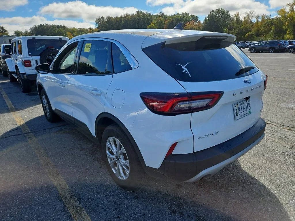 Used 2024 White Ford Active image 7