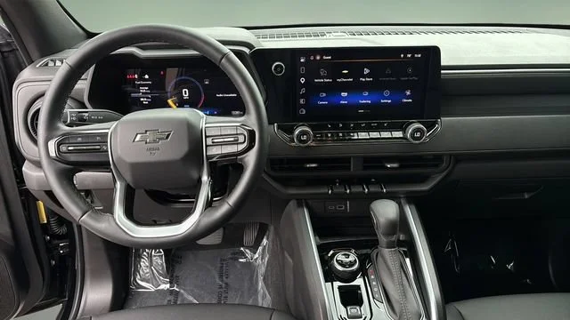 Used 2025 Black Chevrolet Trail Boss image 10