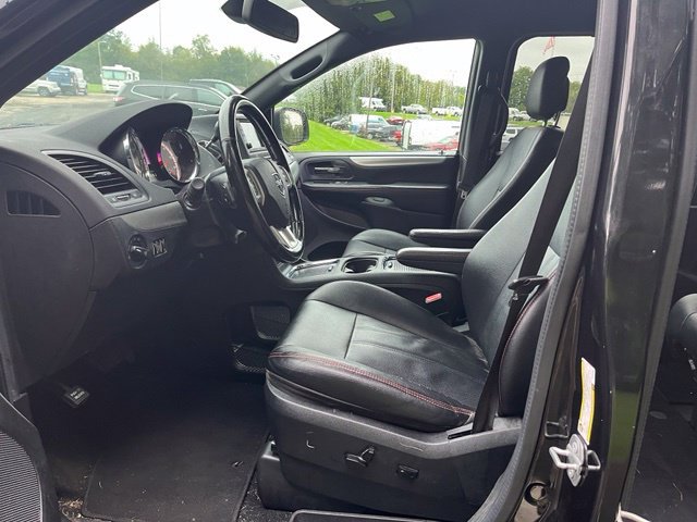 Used 2019 Onyx Black Dodge GT image 13