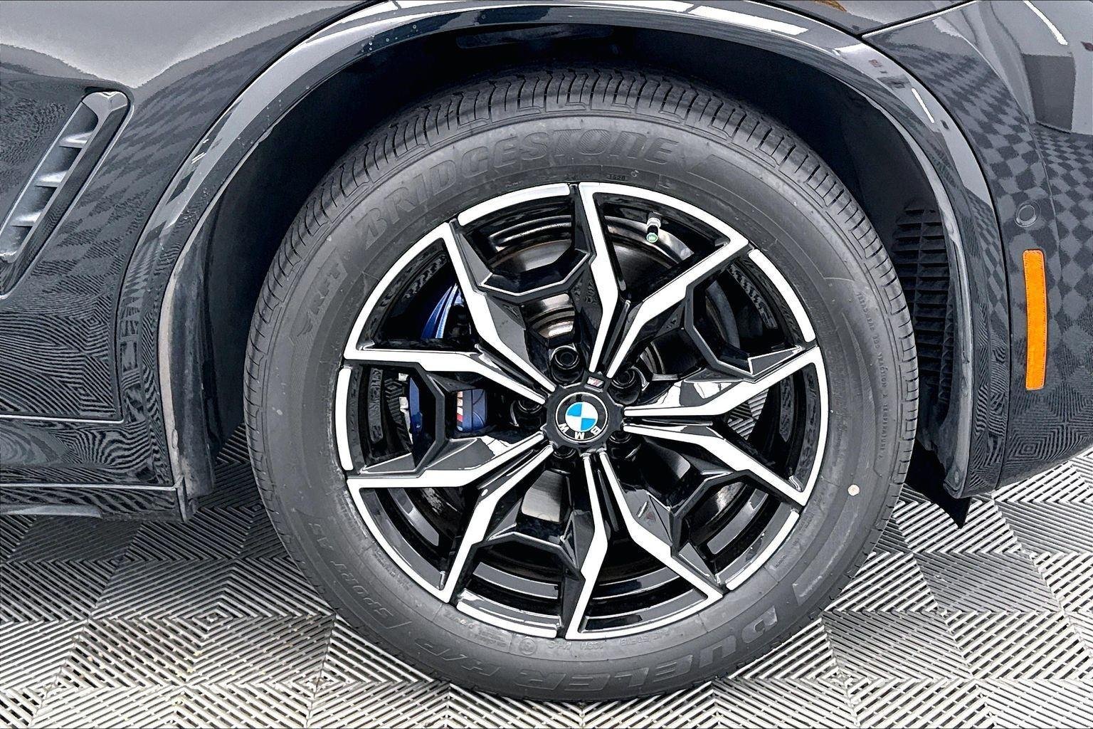 Certified Used 2023 Black Sapphire Metallic BMW M40i image 28