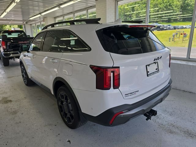 Used 2025 White Kia X-Line SX Prestige image 3