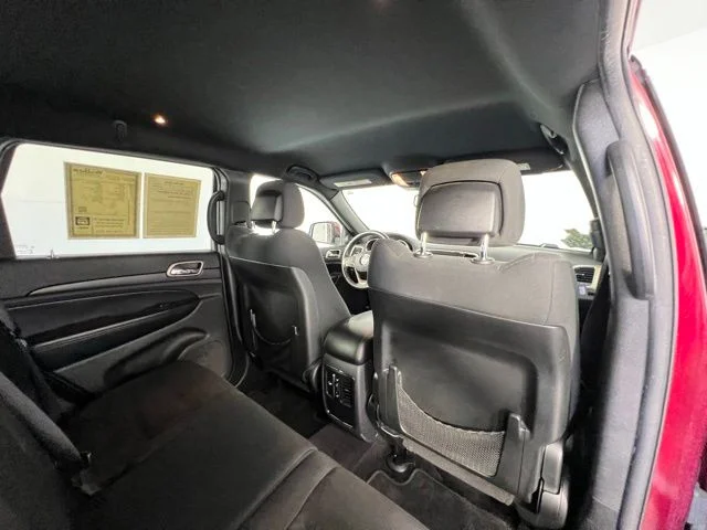 Used 2016 Red Jeep Laredo image 36