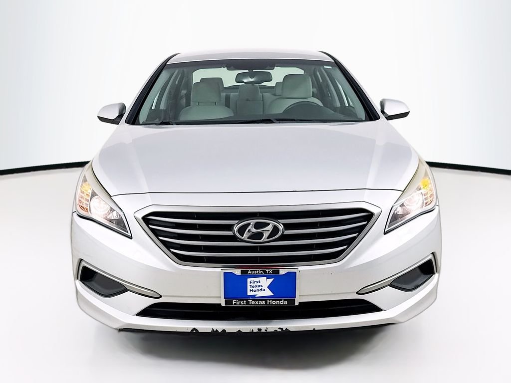 Used 2016 Symphony Silver Hyundai SE image 2
