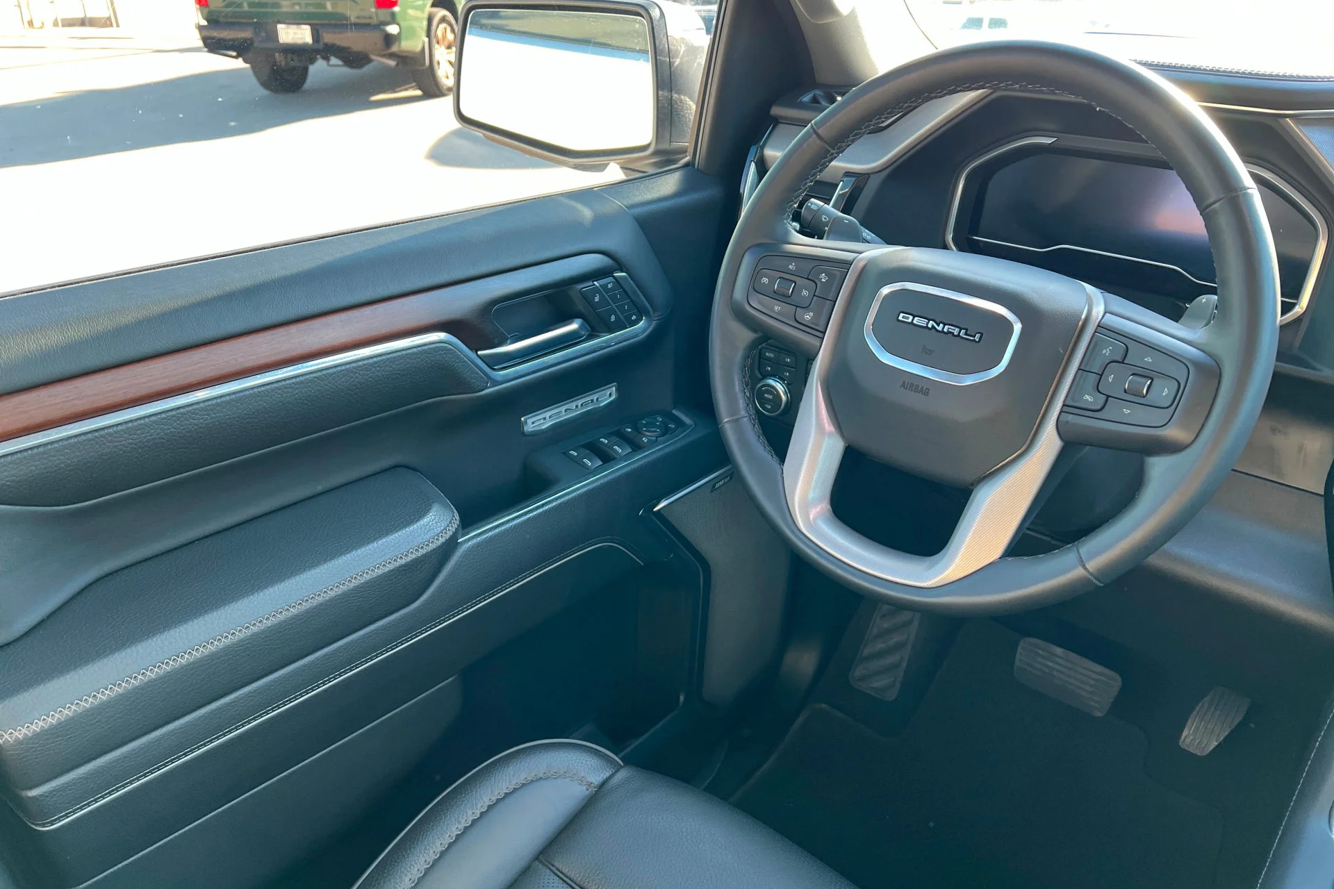 2024 GMC Sierra 1500 Denali Denali - Photo 11