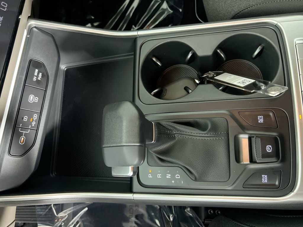 New 2026 Deep Chroma Blue Kia LXS image 22