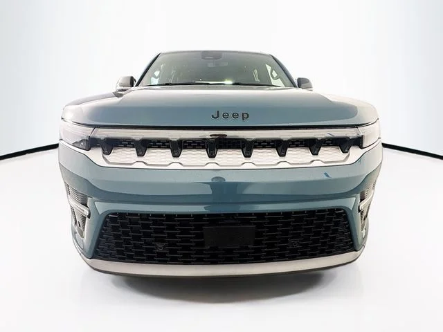 New 2026 Steel Blue Exterior Paint Jeep Grand Wagoneer image 2