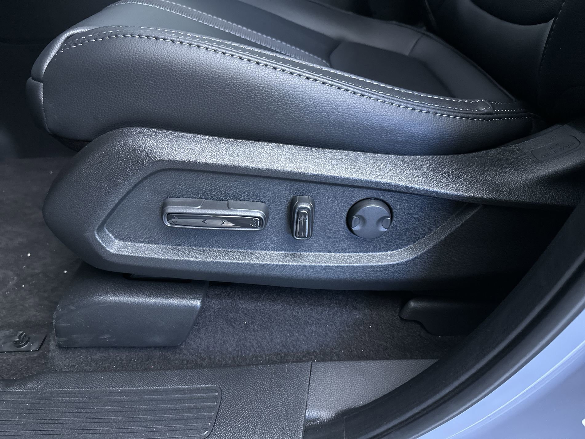 New 2026 Sonic Gray Pearl Honda RTL image 13
