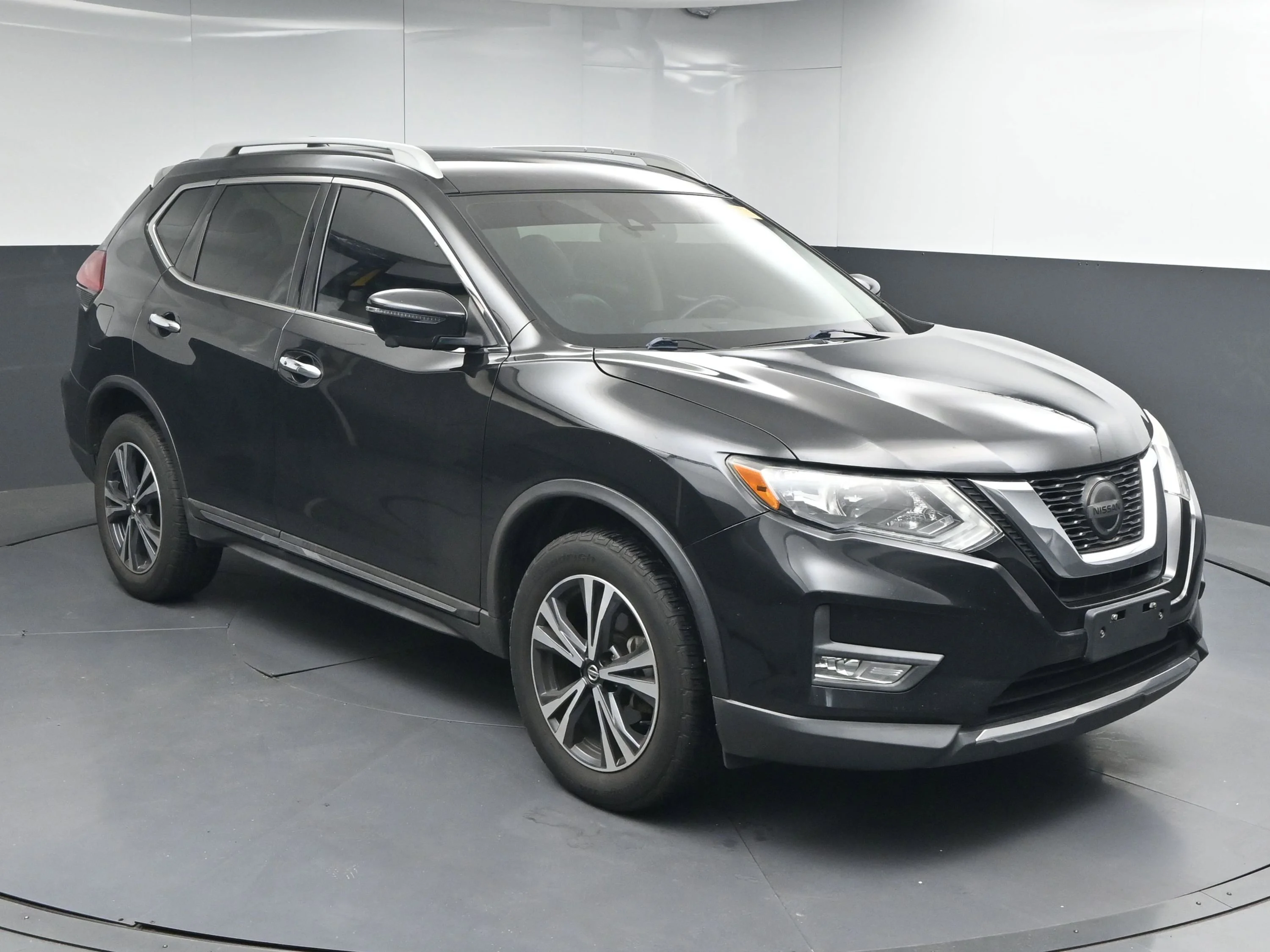 2018 Nissan Rogue SL AWD's photo