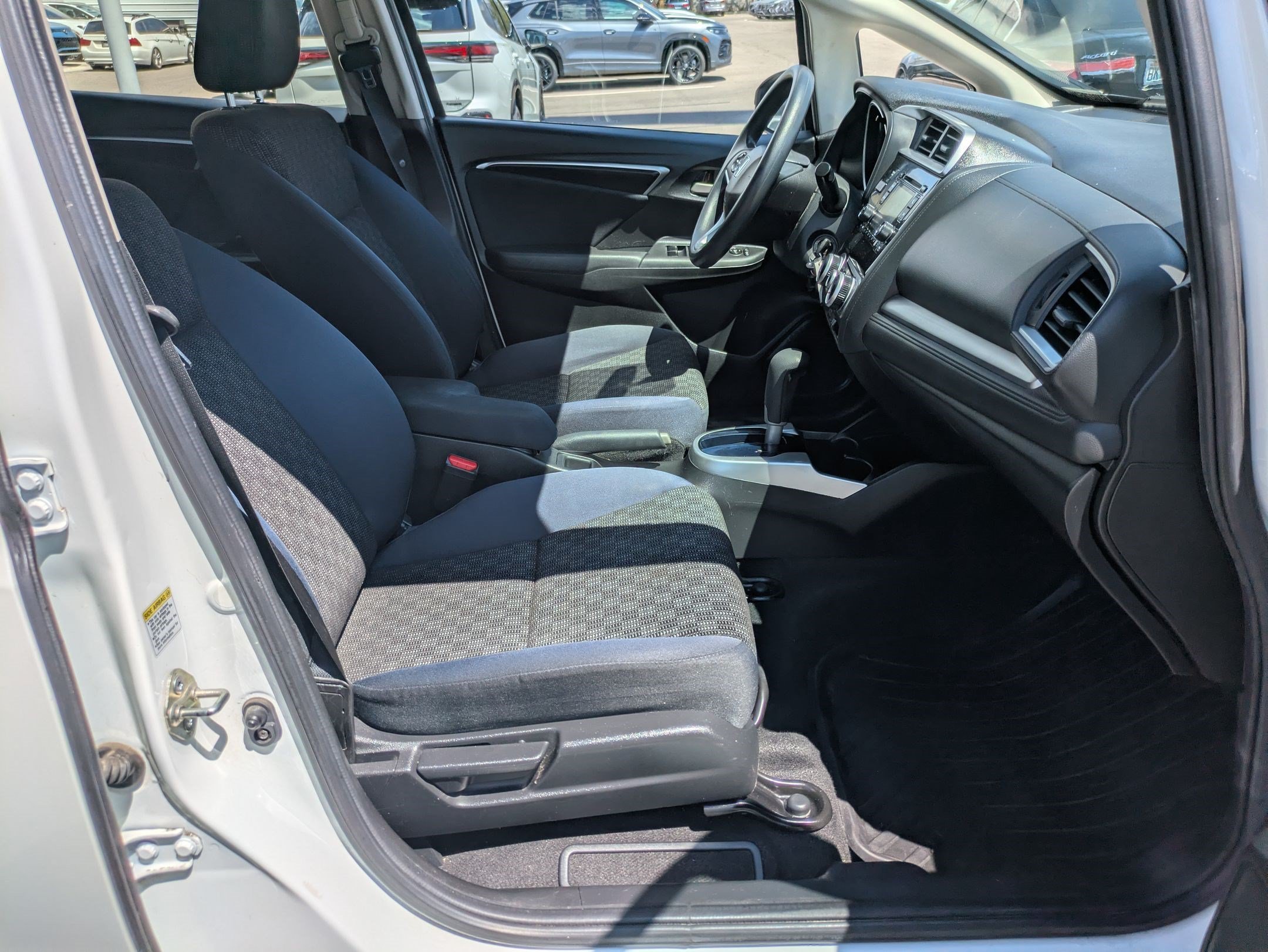 Used 2016 White Honda LX image 28