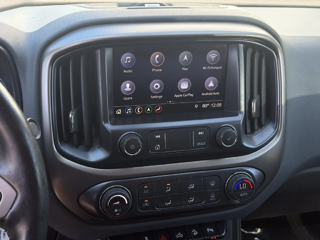 Used 2021 SAND DUNE METALLIC Chevrolet 4WD Z71 image 28
