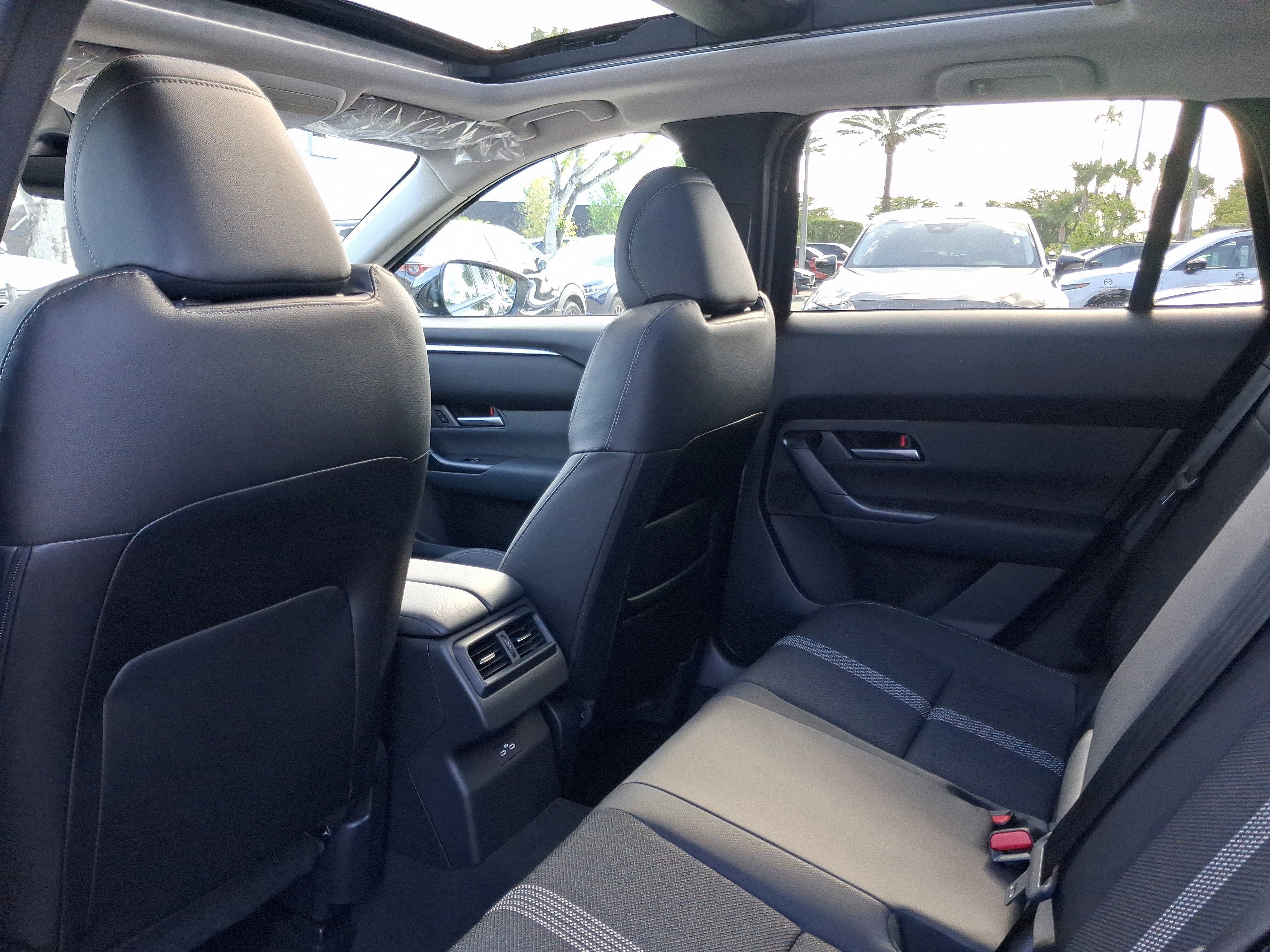 New 2026 Jet Black Mica Mazda 2.5 S Meridian Edition image 5
