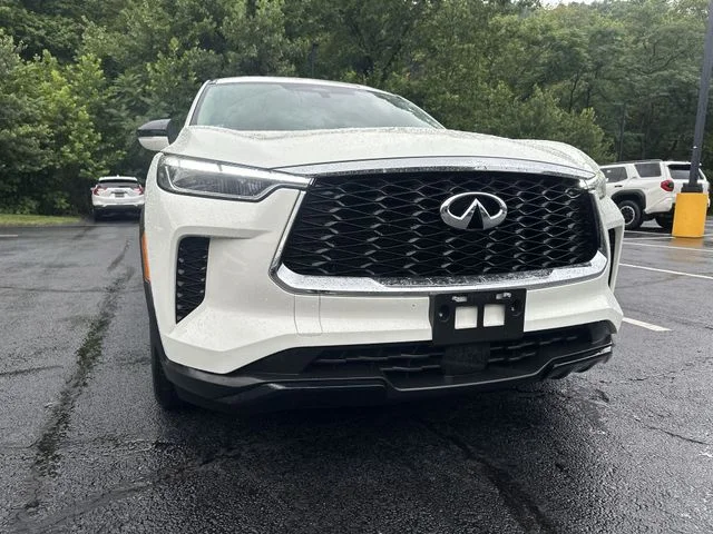 Certified Used 2023 White INFINITI PURE image 11