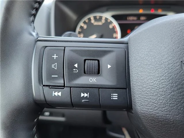 Used 2025 Deep Ocean Blue Pearl Nissan SV Front-Wheel Drive image 19