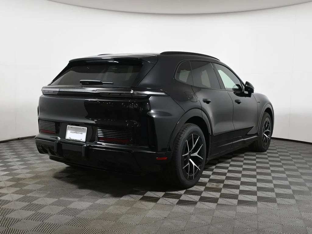 2026 Porsche Cayenne Turbo Electric - Photo 7