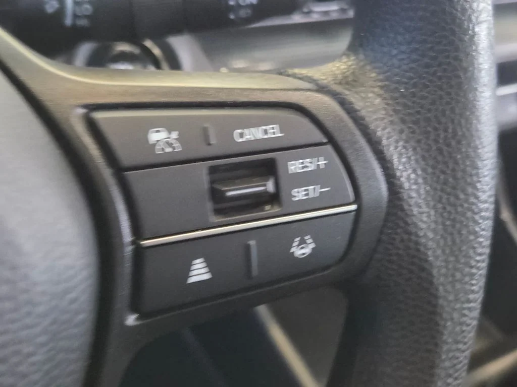 2025 Honda CR-V EX - Photo 35