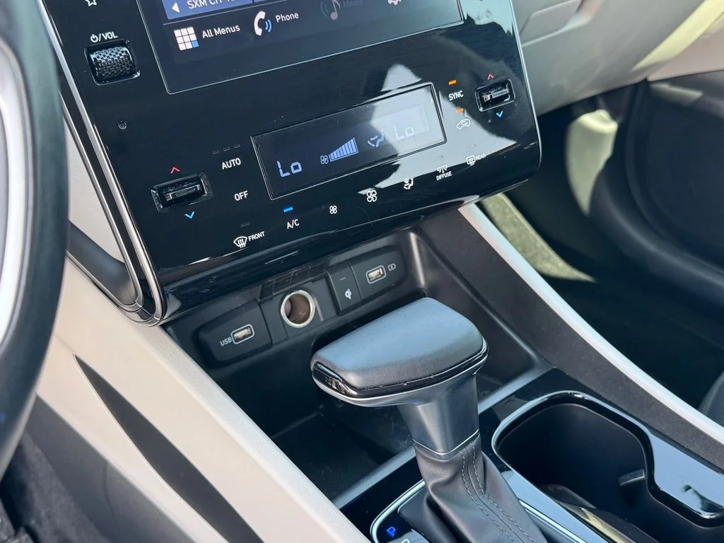 Used 2022 Gray Hyundai SEL image 28
