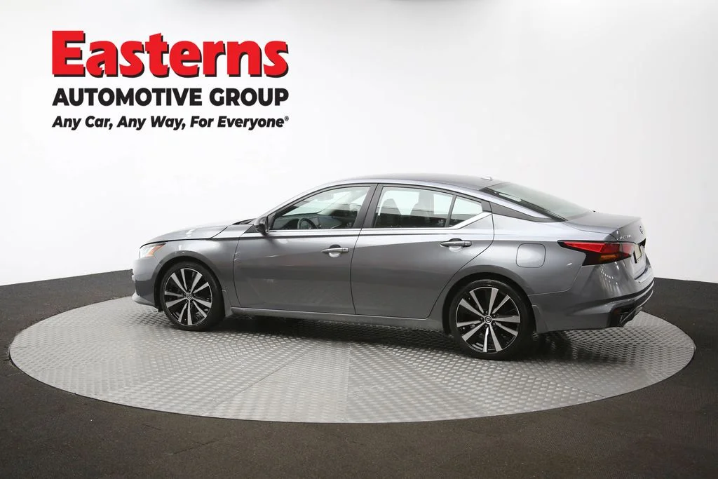 Used 2022 Gray Nissan 2.5 SR image 59