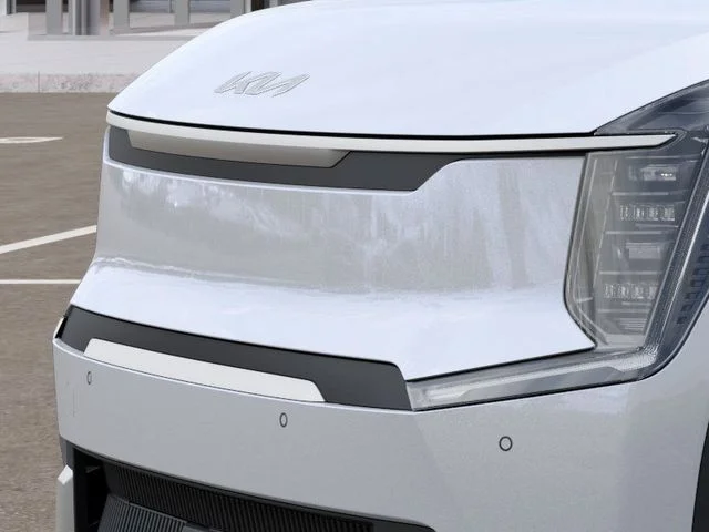 New 2026 White Kia Wind image 12