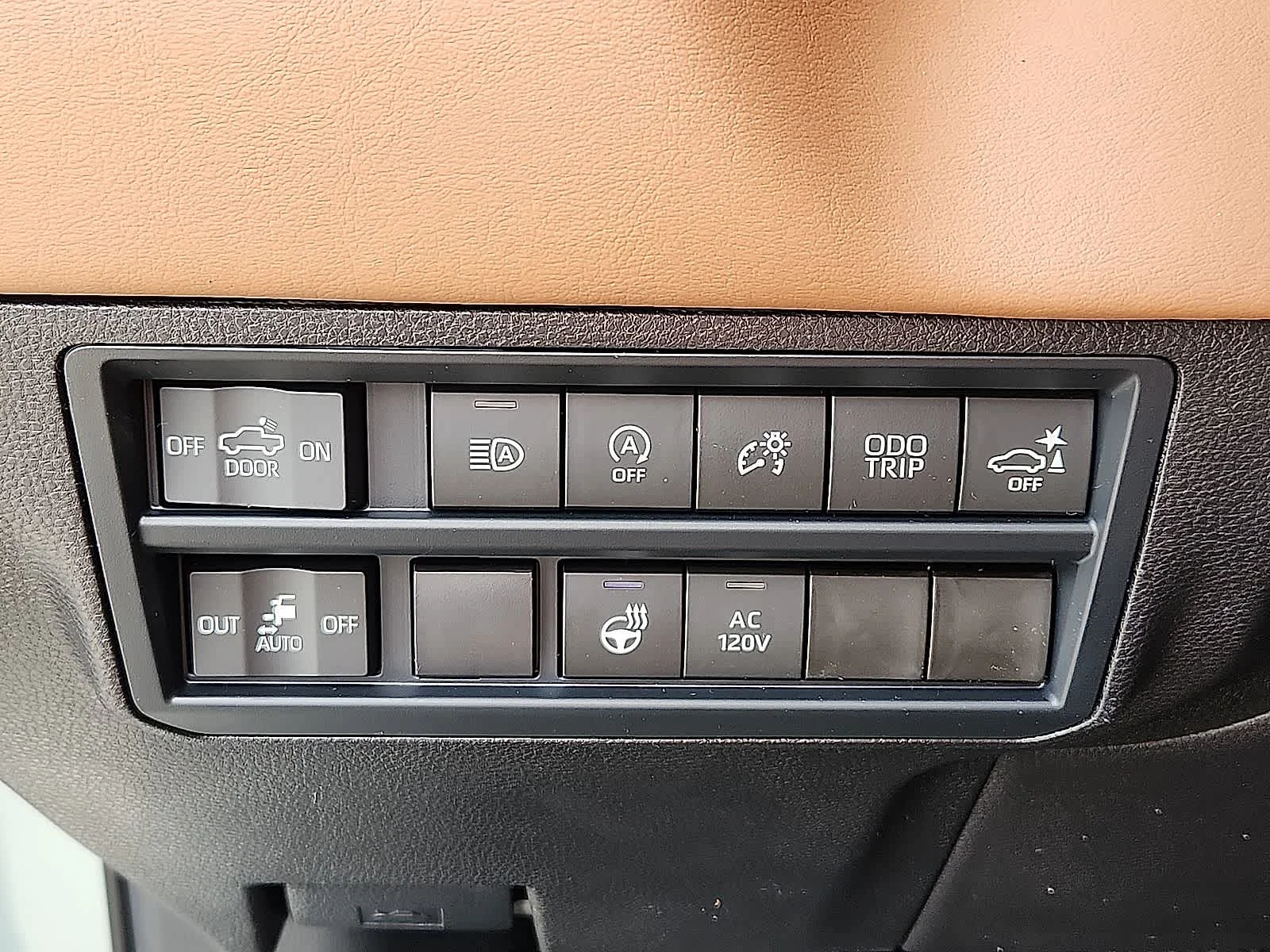 2026 Toyota Tundra 1794 Edition - Photo 22