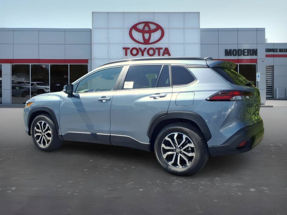 Used 2026 Celestite Toyota Hybrid SE image 3