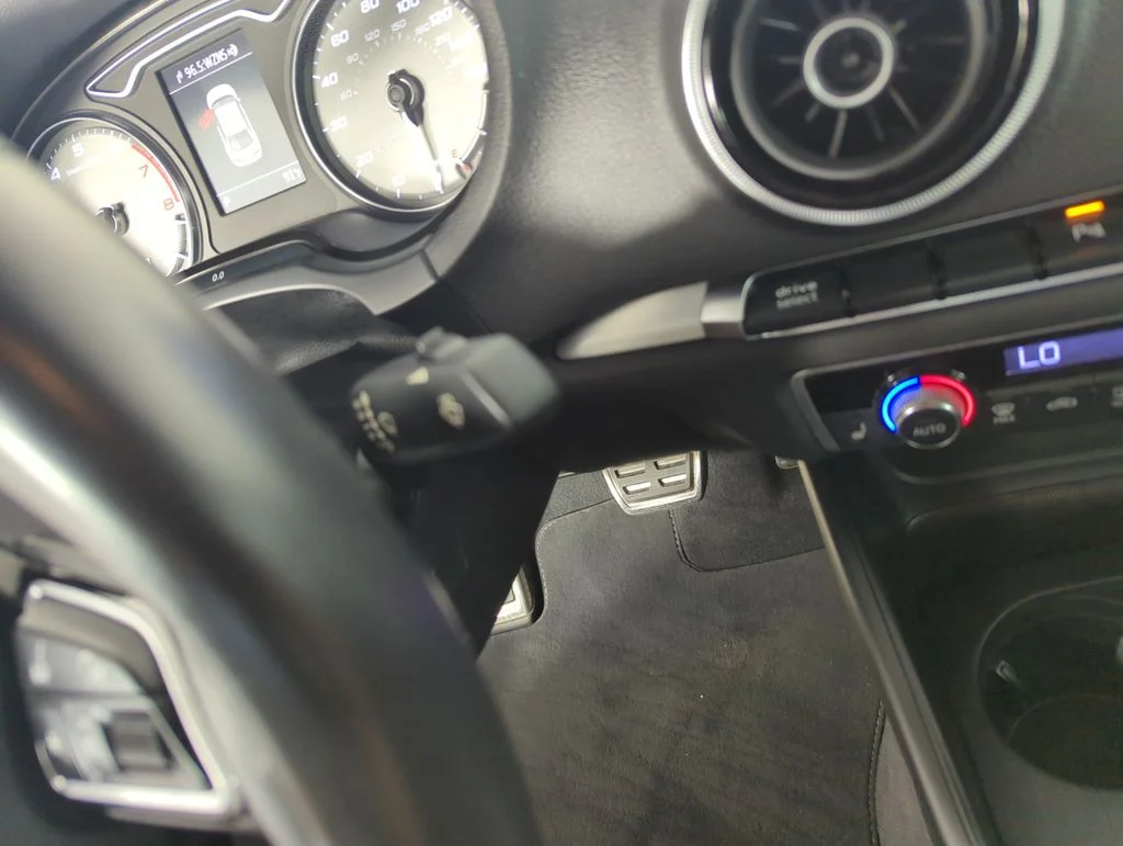 Used 2016  Audi 2.0T Premium Plus image 23