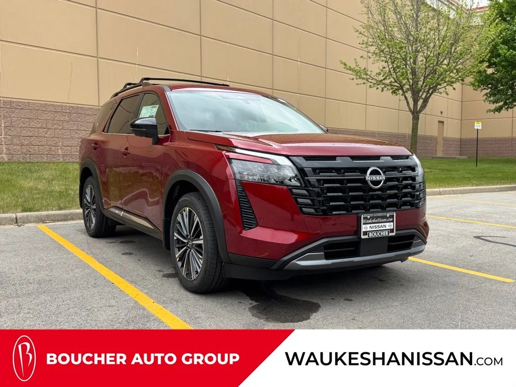 2026 Nissan Pathfinder Platinum 4WD's photo