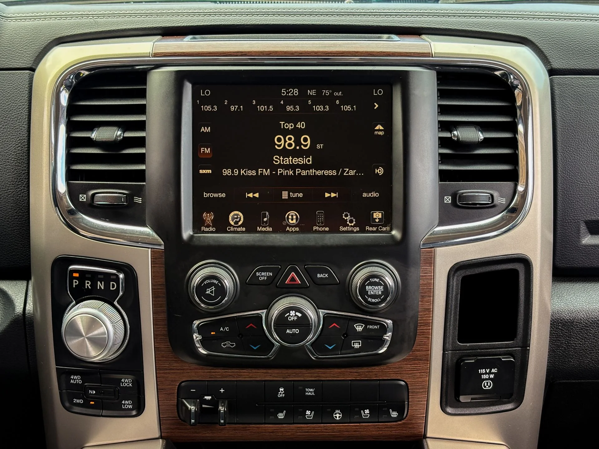 Used 2016 Blue Ram Laramie image 22