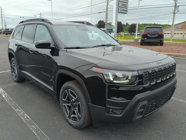 2026 Jeep Cherokee Laredo