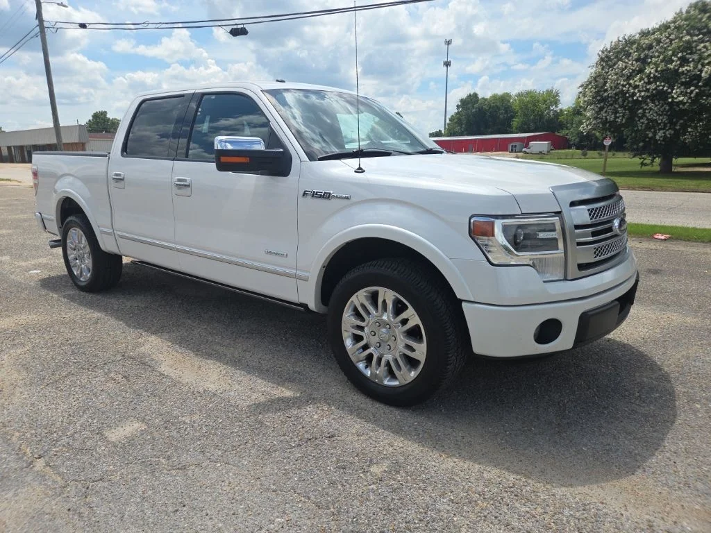 Used 2013 White Ford Platinum image 12