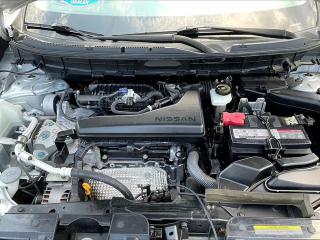 Used 2020 Silver Nissan SV image 30