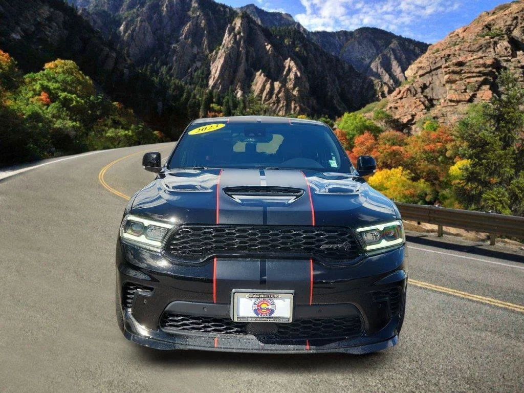 Used 2023 DB Black Dodge SRT Hellcat Premium image 6