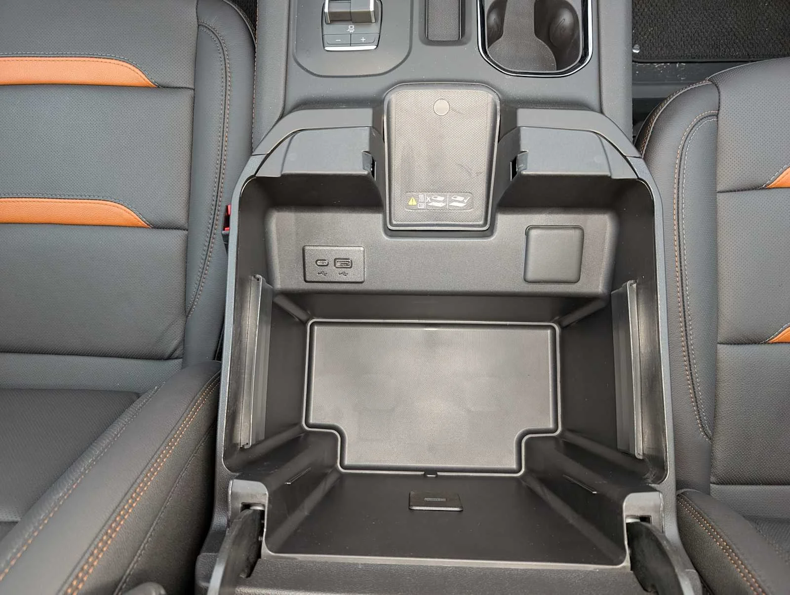 2026 GMC Sierra 2500HD AT4 - Photo 17