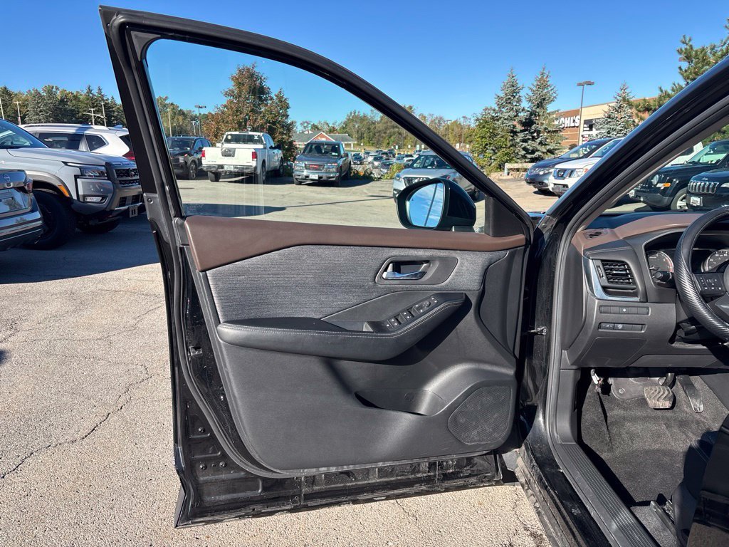 Certified Used 2023 Black Nissan SV image 16