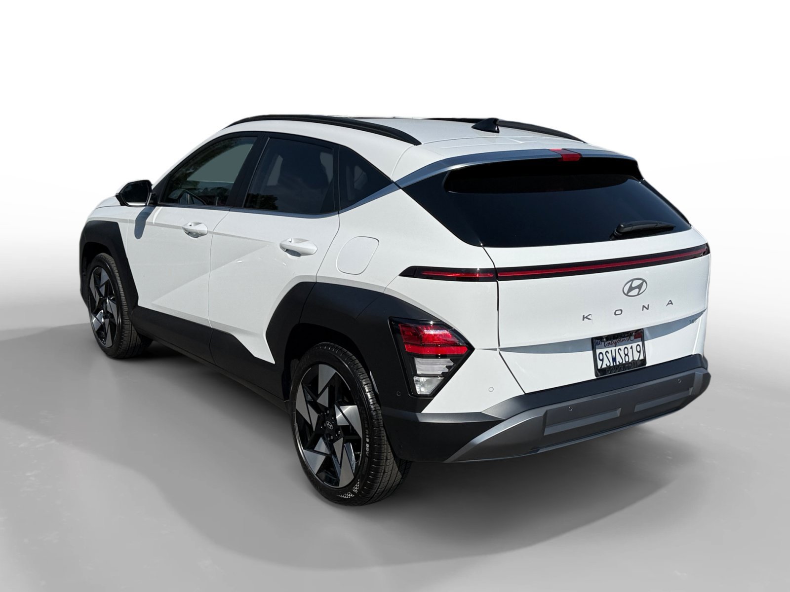 Certified Used 2025 White Hyundai Limited image 3